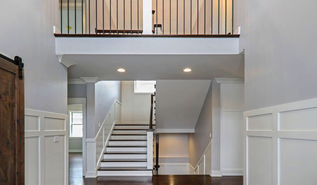 two tone transitional staircase